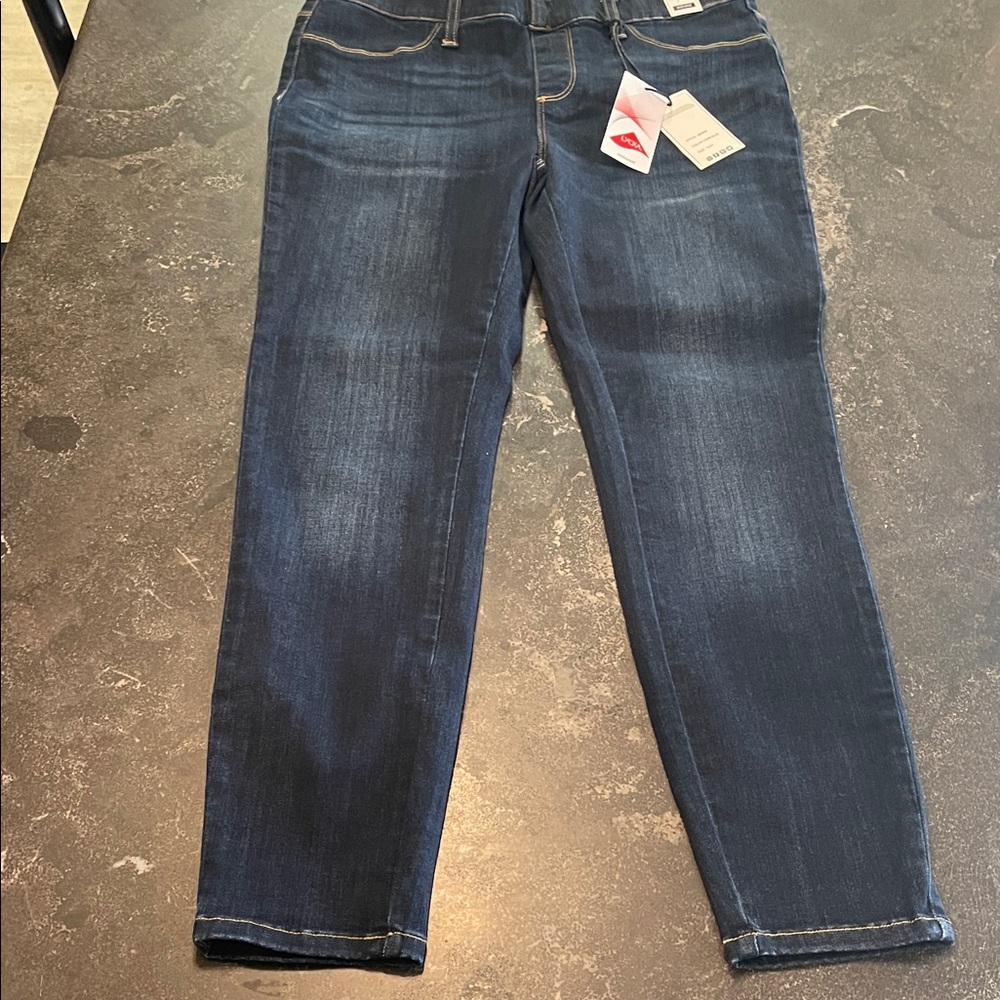 Dark Blue Skinny Jean Jeggings by Judy Blue. NWT